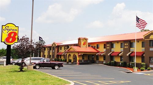 Super 8 South By Wyndham Hotel Bowling Green Exterior photo